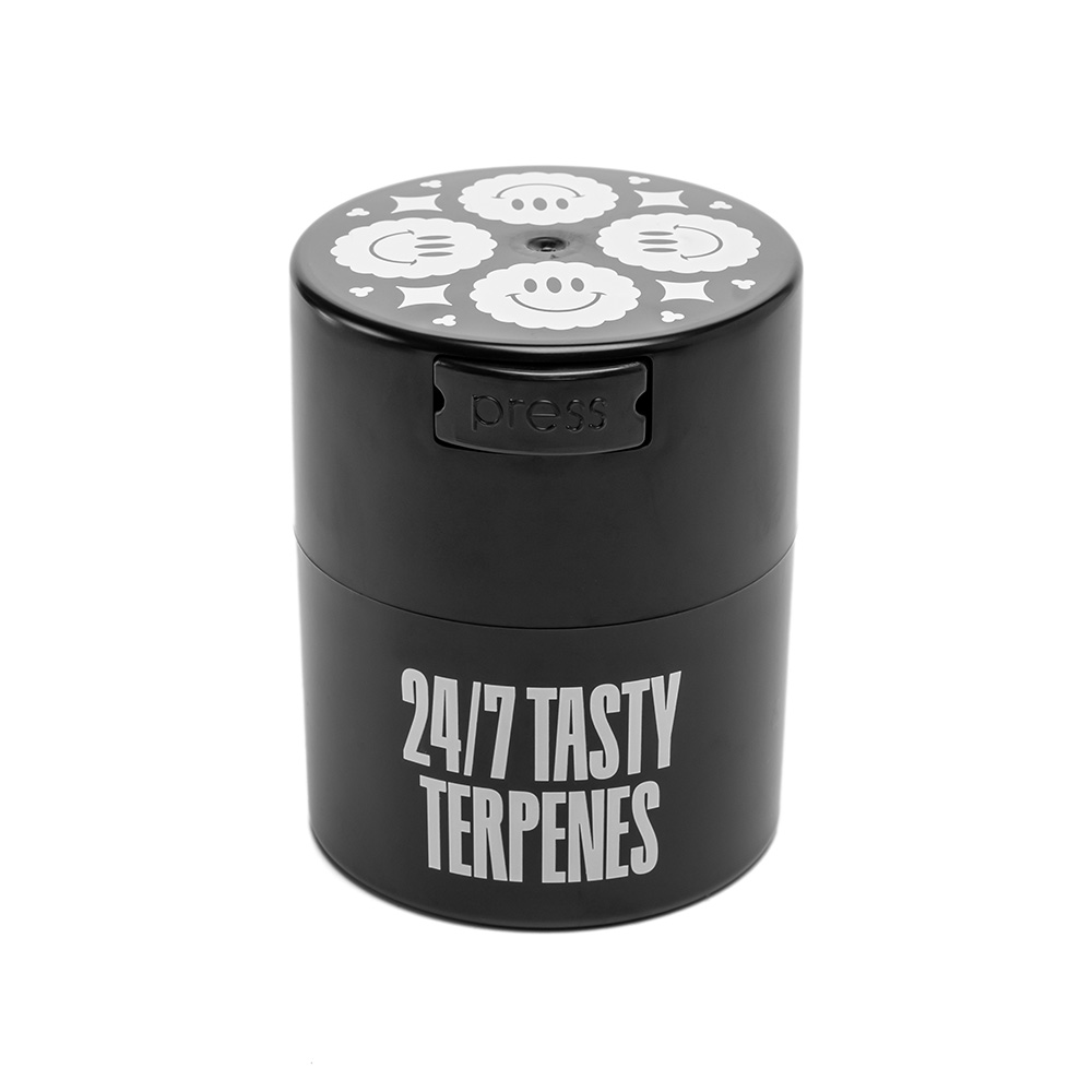 stash jar medium by Kilogrammes